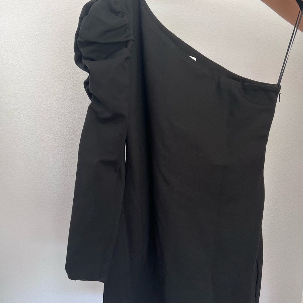 Amanda uprichard black one shoulder dress